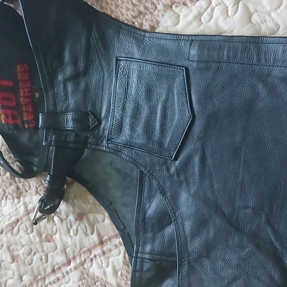 CHAPS HOT LEATHERS SZ M - Picture 5 of 17
